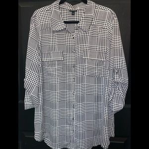 Torrid Houndstooth Harper blouse size 3